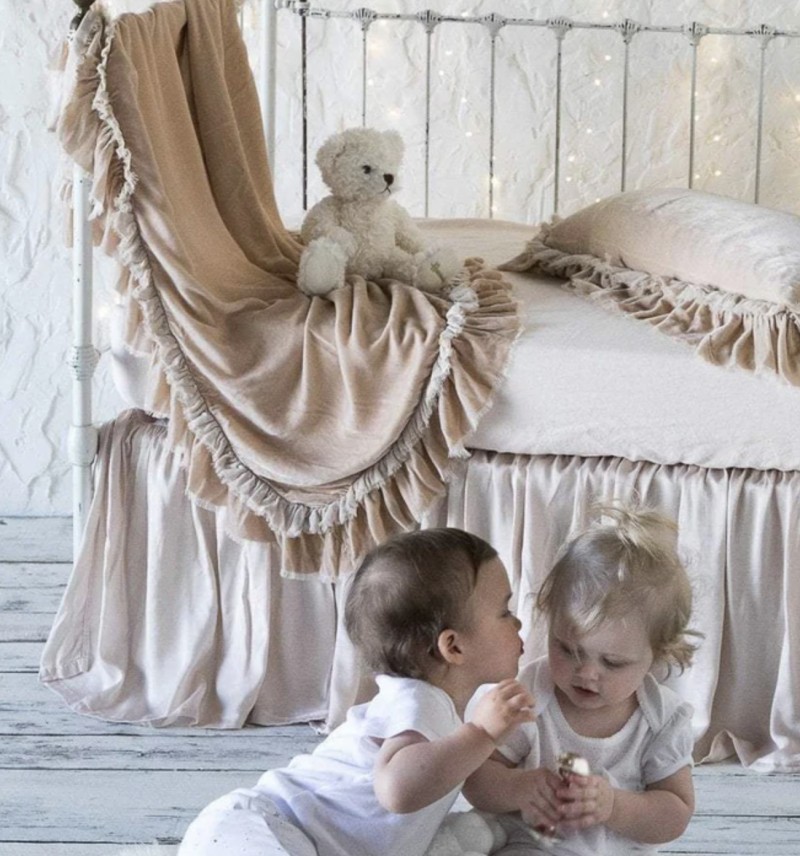 Bella Notte Loulah Baby Blanket