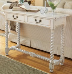 Somerset Bay Highlands Console